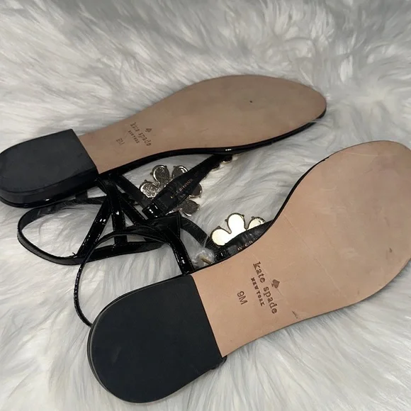 Kate Spade ♠️ pearl sandals size 9 Nwot